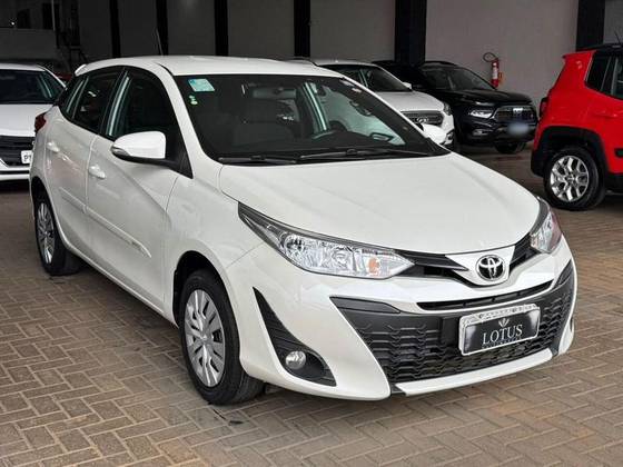 TOYOTA YARIS 1.3 16V FLEX XL LIVE MULTIDRIVE